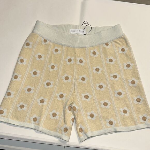 ZARA Kids | Yellow | JACQUARD KNIT SHORTS - Picture 6 of 6